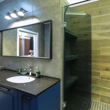 Apartment Троицкая, 43 А *